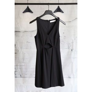 Ali & Jay - Alfresco @ Geoffrey’s Cutout Minidress